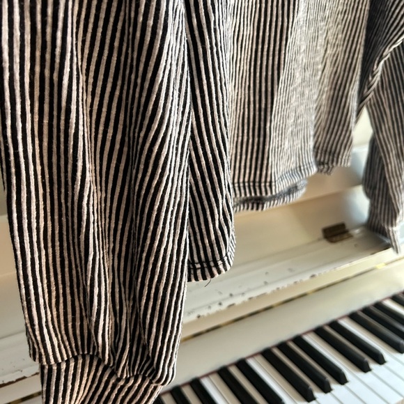 Caution To The Wind Black and White Striped Long Sleeve Crop Top - Picture 7 of 15